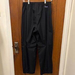 Patagonia Men’s Torrentshell 3L Pants - Short (Rain Pants) NWT